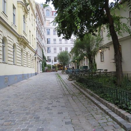 Ferienwohnungen Spittelberg Schrankgasse 비엔나 객실 사진