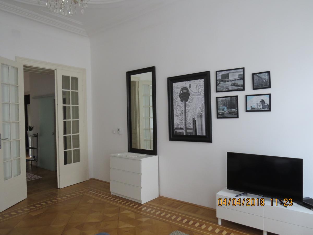 Ferienwohnungen Spittelberg Schrankgasse 비엔나 외부 사진